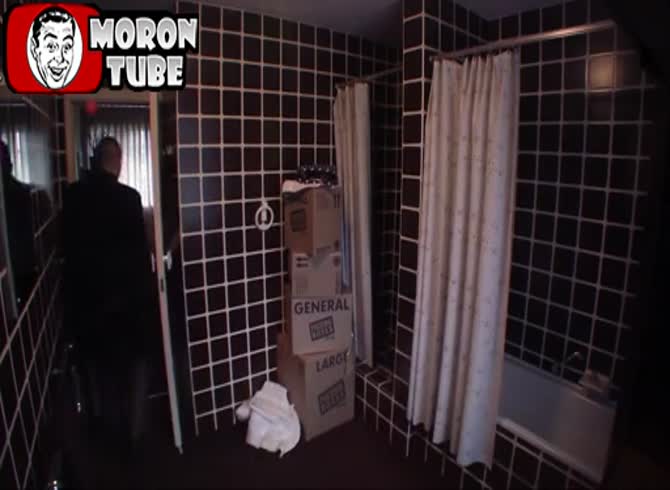 Video: A spooky home you should avoid going to